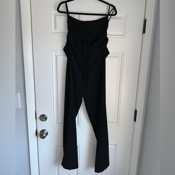 NWT NBD Revolve Prosecco jumpsuit IN BLACK WIDE STRAIGHT LEG OPEN BACK size M - Picture 5 of 7